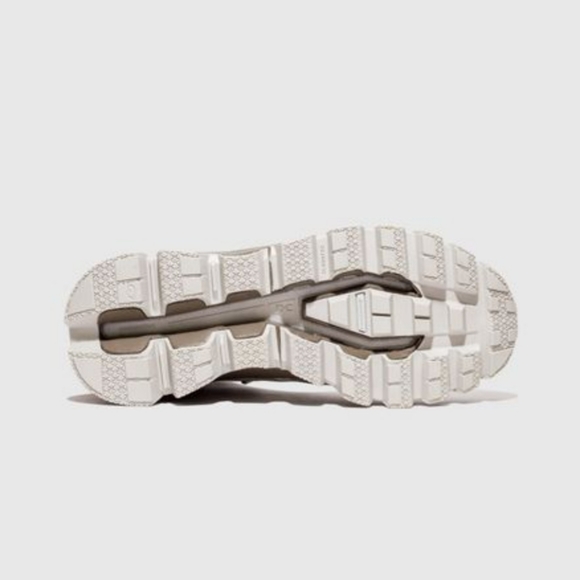 FREE PEOPLE × On Cloudrock Running  Waterproof Hiking Boots - Picture 4 of 13